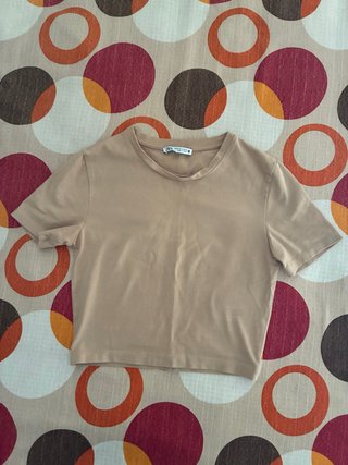 Camiseta Zara Beige Talla Única