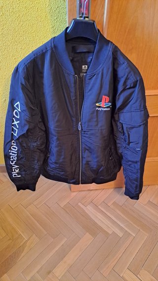 Chaqueta Bomber PlayStation Negra