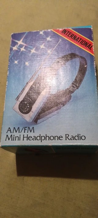 Radio AM/FM Mini International HP-100 negociable