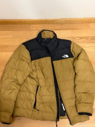 Abrigo The North Face Mostaza y Negro Talla L