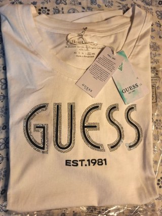 Tshirt Guess