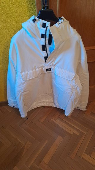 Abrigo blanco chico