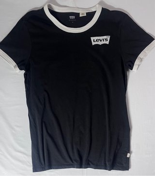 Camiseta Levi's Negra y Blanca Talla M