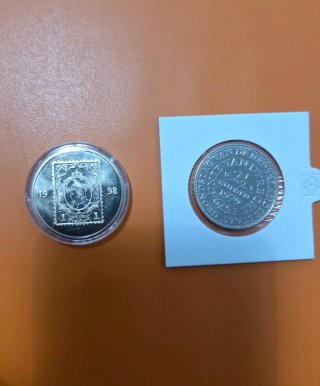 Lotto 2 monete commemorative Paesi Bassi