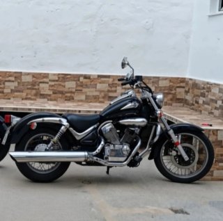 Suzuki Intruder 250cc