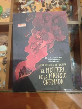 El misteri de la mansió cremada