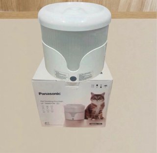 PANASONIC, Fuente de agua para mascotas.