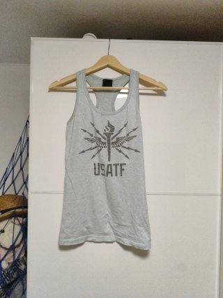 Camiseta de tirantes Nike gris
