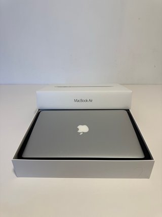 MacBook Air 13”