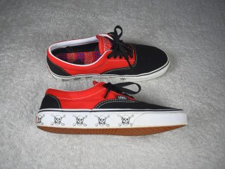 Vans Era skull sneakers black red skate size 41