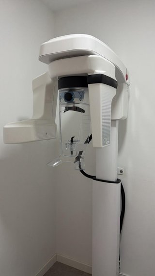 Equipo Radiografía Dental 2D Carestream CS8100