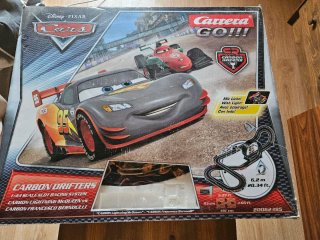 Scalextric CARRERA GO, de CARS.