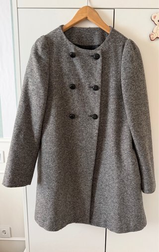 Abrigo Gris Zara