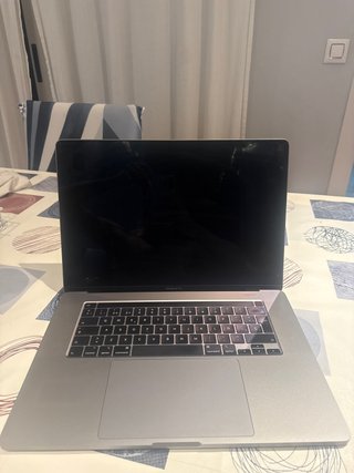 MacBook Pro 16 2019 i7