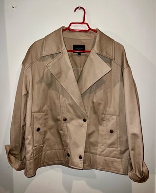 Gabardina Corta Beige