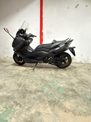 Yamaha Tmax 530