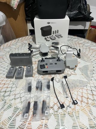 Dron DJI Mini 2 SE Fly more combo