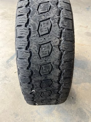 Neumático Todoterreno Toyo 255-70-R16 111T