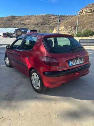 Peugeot 206 2003