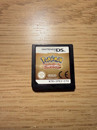 Pokémon Versione Oro HeartGold (Nintendo DS)