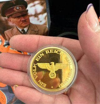 Moneda Conmemorativa Hitler Chapado Oro 14k