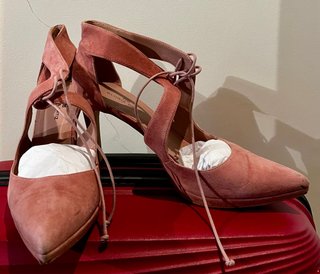 Zapatos de tacón Gloria Ortiz rosas