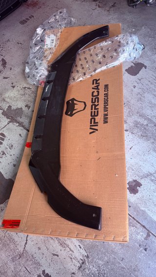 Lip delantero Maxton Design Cupra León MK4