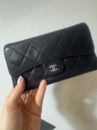 Portafoglio Chanel nero trapuntato