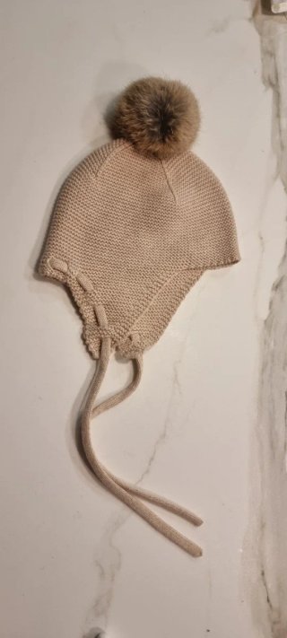Gorro Beige Coconut con Pompon de 9 a 12 meses