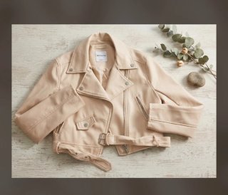 Blazer polipiel Bershka rosa/beige