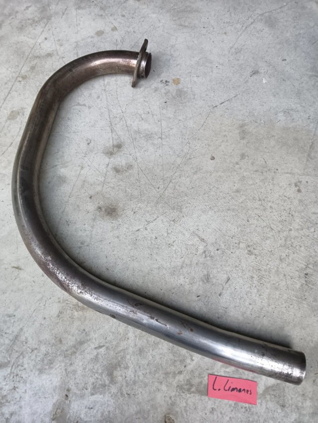 Sanglas 400 conjunto de escape usado y soporte