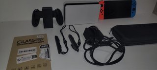 Nintendo Switch con mandos