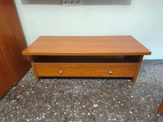 Mesa para Televisor de Madera