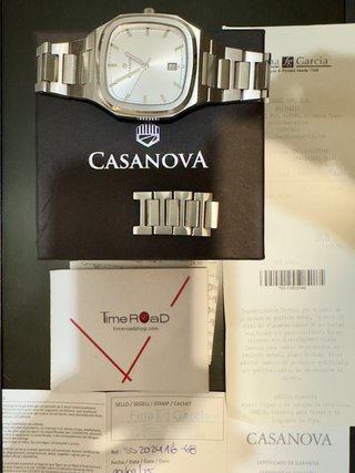 Reloj Casanova Plateado