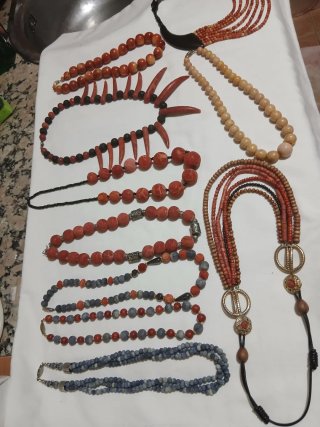 Lote de 10 Collares Étnicos Antiguos y grandes