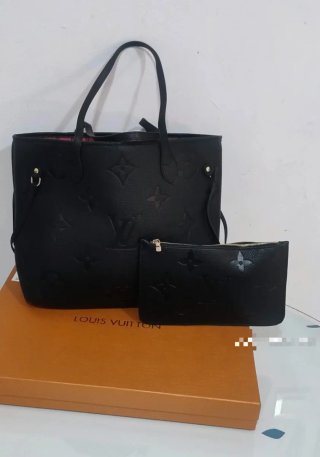 Bolso Negro con Neceser Top Calidad 1.1