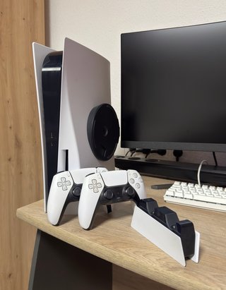 Consola PS5 + 2 Mandos + Cargador