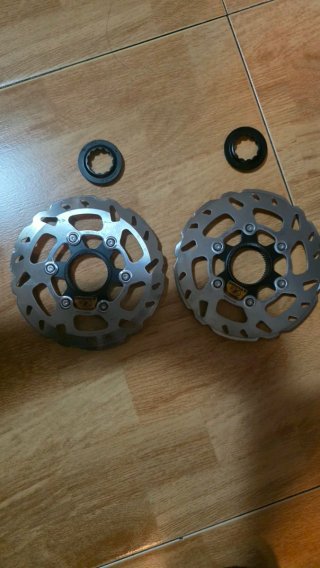 2 Discos de Freno Shimano Center Lock 140mm
