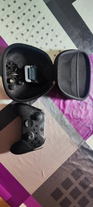 Mando Xbox Elite Series 2 + Estuche