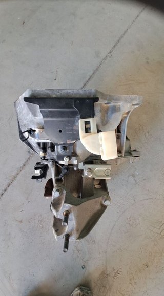 Ford 261733 ba6r7002abg caja transit 1.5 tdci cat