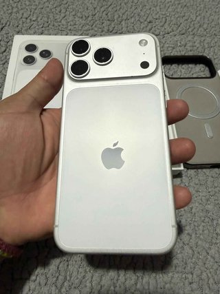 iPhone 17 Pro Max, 256gb, 100% batería original