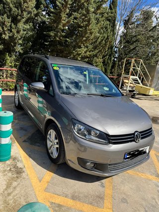 Volkswagen Touran 2011