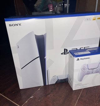 PS5 Slim 1TB