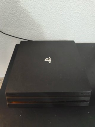 PlayStation 4 Pro 1TB