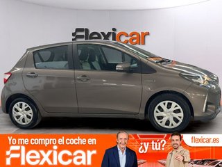Toyota Yaris 1.5 120H Business Plus