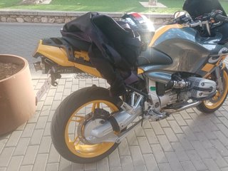 BMW R1100S
