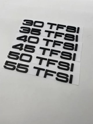Emblema trasero Audi 50TFSI negro
