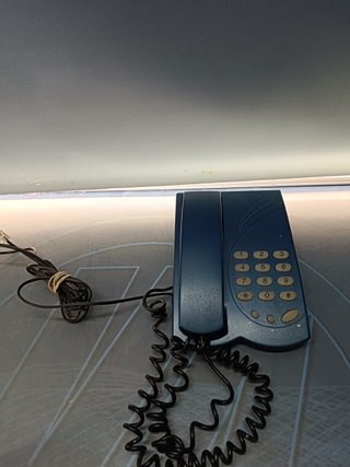 telefono de hogar u oficina SPIKER AT826T