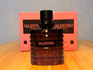 Valentino Donna Eau de Parfum Intense