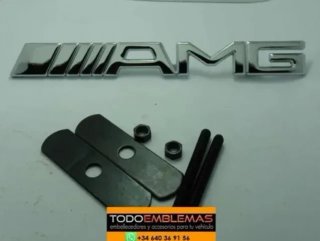 Logo de parrilla Mercedes AMG cromado